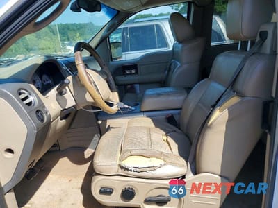 Zdjęcie 7 z 12 samochodu: 2005 FORD F-150 VIN:1FTPX12575NB73517 - miniatura