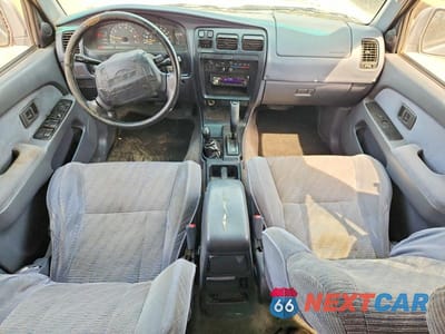 Zdjęcie 8 z 13 samochodu: 1996 TOYOTA 4RUNNER SR5 VIN:JT3HN86R6T0036681 - miniatura