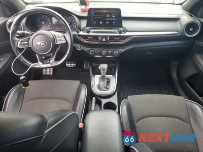 Zdjęcie 8 z 12 samochodu: 2021 KIA FORTE GT LINE VIN:3KPF34AD8ME286607 - miniatura