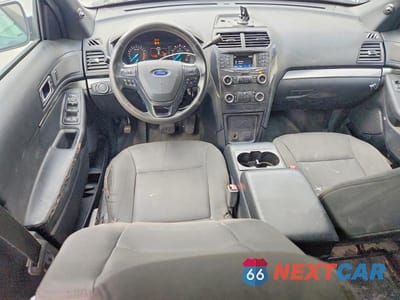 Zdjęcie 8 z 13 samochodu: 2019 FORD EXPLORER POLICE INTERCEPTOR VIN:1FM5K8AR9KGA94039 - miniatura