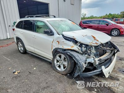 Czwarte zdjęcie samochodu z boku: 2015 TOYOTA HIGHLANDER LIMITED VIN:5TDYKRFHXFS094229 - miniatura