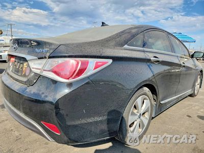 Trzecie zdjęcie samochodu z tyłu: 2012 HYUNDAI SONATA HYBRID VIN:KMHEC4A41CA062670 - miniatura
