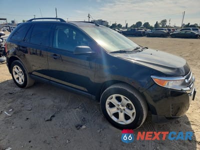 Czwarte zdjęcie samochodu z boku: 2013 FORD EDGE SE VIN:2FMDK4GC3DBC30912 - miniatura