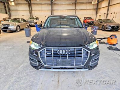 Piąte zdjęcie samochodu w środku: 2021 AUDI Q5 PREMIUM VIN:WA1AAAFY4M2059870 - miniatura