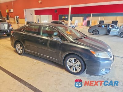 Czwarte zdjęcie samochodu z boku: 2011 LEXUS HS 250H VIN:JTHBB1BA5B2047402 - miniatura