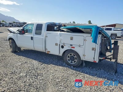 Drugie zdjęcie samochodu z przodu: 2012 FORD F250 SUPER DUTY UTILITY VIN:1FD7X2A61CEB17761 - miniatura