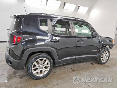 Trzecie zdjęcie samochodu z tyłu: 2018 JEEP RENEGADE LATITUDE VIN:ZACCJABB8JPJ30096 - miniatura