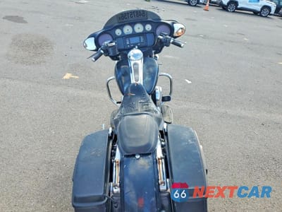 Zdjęcie 6 z 9 samochodu: 2016 HARLEY-DAVIDSON FLHX STREET GLIDE VIN:1HD1KBM14GB607903 - miniatura