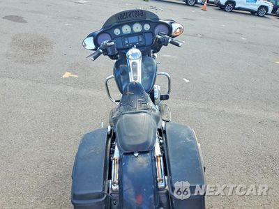 Zdjęcie 6 z 9 samochodu: 2016 HARLEY-DAVIDSON FLHX STREET GLIDE VIN:1HD1KBM14GB607903 - miniatura