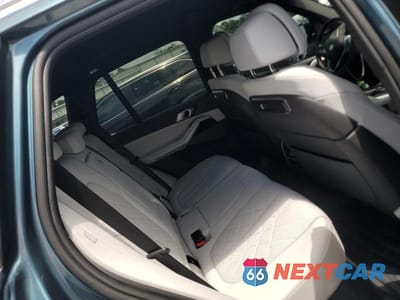 Zdjęcie 11 z 13 samochodu: 2025 BMW X5 XDRIVE40I VIN:5UX23EU0XS9Y20848 - miniatura