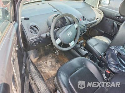 Zdjęcie 8 z 12 samochodu: 2010 VOLKSWAGEN NEW BEETLE VIN:3VWPW3AG0AM019007 - miniatura