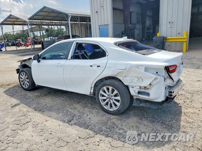 Drugie zdjęcie samochodu z przodu: 2020 TOYOTA CAMRY LE VIN:4T1C11AK8LU926848 - miniatura