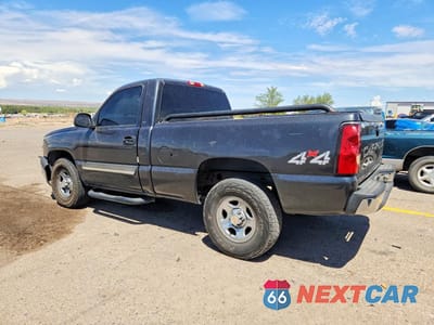 Drugie zdjęcie samochodu z przodu: 2004 CHEVROLET SILVERADO K1500 VIN:1GCEK14VX4Z124239 - miniatura