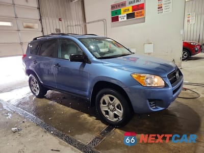 Czwarte zdjęcie samochodu z boku: 2011 TOYOTA RAV4 BASE VIN:2T3BF4DV6BW177557 - miniatura