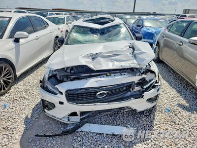 Piąte zdjęcie samochodu w środku: 2022 VOLVO S60 B5 MOMENTUM VIN:7JRL12TZ2NG173955 - miniatura