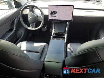 Zdjęcie 8 z 12 samochodu: 2020 TESLA MODEL Y VIN:5YJYGDEE4LF006268 - miniatura