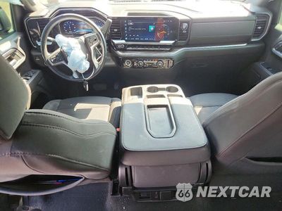 Zdjęcie 8 z 12 samochodu: 2022 CHEVROLET SILVERADO K1500 RST VIN:1GCUDEED5NZ525458 - miniatura