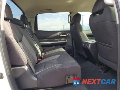 Zdjęcie 10 z 12 samochodu: 2016 TOYOTA TUNDRA CREWMAX SR5 VIN:5TFEY5F1XGX193030 - miniatura