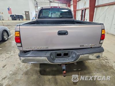 Zdjęcie 6 z 12 samochodu: 2002 TOYOTA TUNDRA SR5 V8 VIN:5TBBT441X2S232365 - miniatura