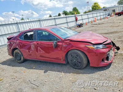 Czwarte zdjęcie samochodu z boku: 2020 TOYOTA CAMRY LE VIN:4T1C31AK4LU526053 - miniatura