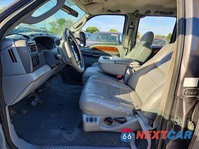 Zdjęcie 7 z 12 samochodu: 2004 FORD F250 SUPER DUTY VIN:1FTNW21P44EE03340 - miniatura