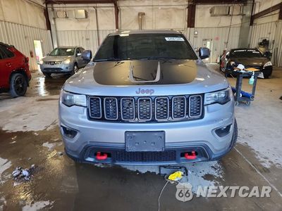 Piąte zdjęcie samochodu w środku: 2019 JEEP GRAND CHEROKEE TRAILHAWK VIN:1C4RJFLG1KC700630 - miniatura