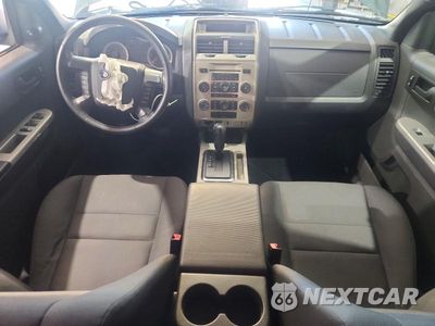 Zdjęcie 8 z 13 samochodu: 2012 FORD ESCAPE XLT VIN:1FMCU9DG3CKA69797 - miniatura