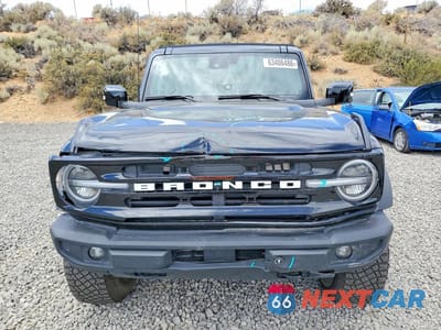 Piąte zdjęcie samochodu w środku: 2024 FORD BRONCO OUTER BANKS VIN:1FMDE8BH5RLA23978 - miniatura