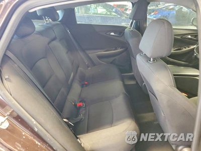 Zdjęcie 10 z 12 samochodu: 2016 CHEVROLET MALIBU LT VIN:1G1ZE5ST4GF210565 - miniatura