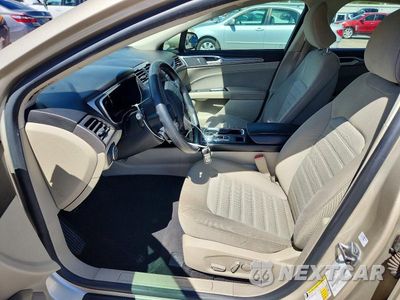Zdjęcie 7 z 12 samochodu: 2019 FORD FUSION SE VIN:3FA6P0T99KR251236 - miniatura
