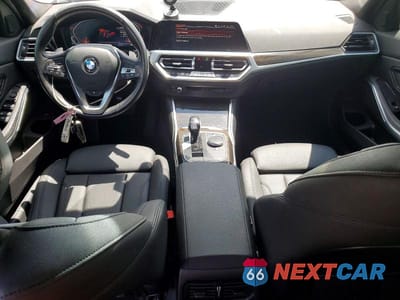Zdjęcie 8 z 12 samochodu: 2021 BMW 330XI VIN:3MW5R7J00M8B51156 - miniatura