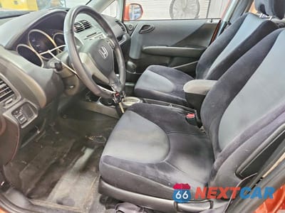 Zdjęcie 7 z 12 samochodu: 2008 HONDA FIT SPORT VIN:JHMGD38618S033441 - miniatura