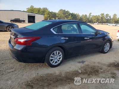 Trzecie zdjęcie samochodu z tyłu: 2018 NISSAN ALTIMA 2.5 S VIN:1N4AL3AP8JC480190 - miniatura