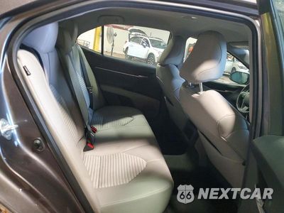 Zdjęcie 10 z 12 samochodu: 2021 TOYOTA CAMRY SE VIN:4T1G11AK4MU527695 - miniatura
