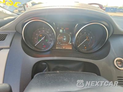 Zdjęcie 9 z 13 samochodu: 2020 JAGUAR E-PACE SE VIN:SADFP2FX1L1Z81013 - miniatura