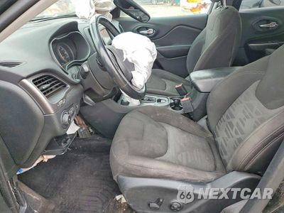 Zdjęcie 7 z 13 samochodu: 2019 JEEP CHEROKEE LATITUDE VIN:1C4PJMCX6KD150671 - miniatura