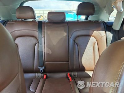 Zdjęcie 10 z 13 samochodu: 2015 AUDI Q3 PREMIUM PLUS VIN:WA1EFCFS1FR013191 - miniatura