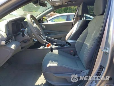Zdjęcie 7 z 12 samochodu: 2021 HYUNDAI ELANTRA SEL VIN:5NPLM4AG7MH007864 - miniatura