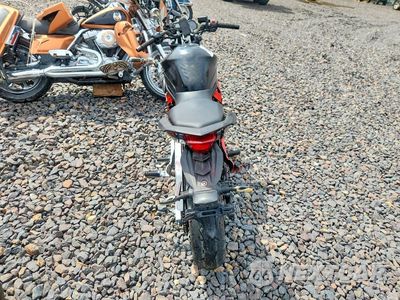 Czwarte zdjęcie samochodu z boku: 2012 YAMAHA FZ6 R VIN:JYARJ18E3CA009893 - miniatura