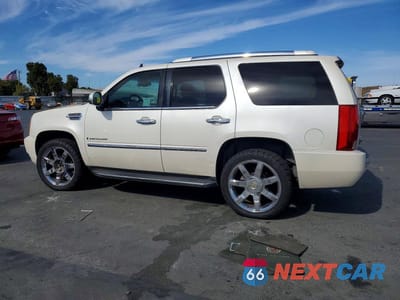 Drugie zdjęcie samochodu z przodu: 2008 CADILLAC ESCALADE LUXURY VIN:1GYFK63818R197027 - miniatura