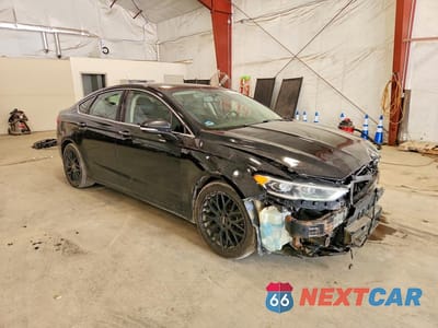 Czwarte zdjęcie samochodu z boku: 2018 FORD FUSION SE VIN:3FA6P0T9XJR148177 - miniatura
