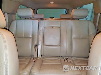 Zdjęcie 10 z 13 samochodu: 2007 GMC YUKON XL DENALI VIN:1GKFK668X7J176597 - miniatura