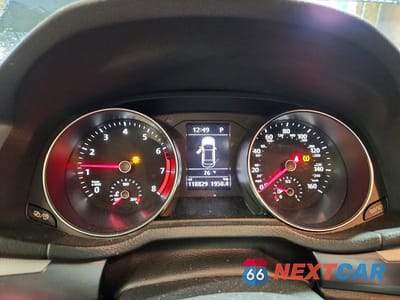 Zdjęcie 9 z 12 samochodu: 2018 VOLKSWAGEN PASSAT S VIN:1VWAA7A36JC011228 - miniatura