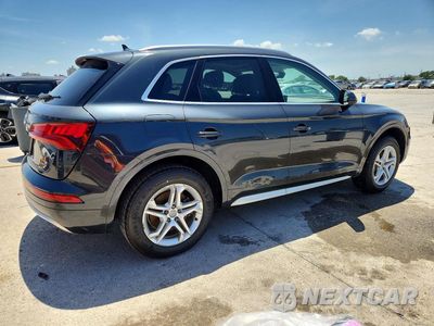 Trzecie zdjęcie samochodu z tyłu: 2019 AUDI Q5 PREMIUM VIN:WA1ANAFY9K2031208 - miniatura