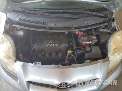Zdjęcie 11 z 12 samochodu: 2011 TOYOTA YARIS BASE VIN:JTDKT4K33B5325620 - miniatura