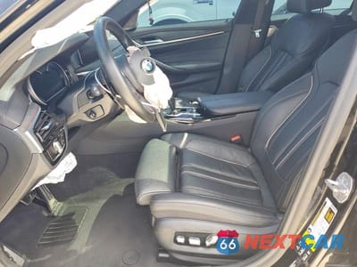 Zdjęcie 7 z 13 samochodu: 2019 BMW M550XI VIN:WBAJB9C57KB464465 - miniatura