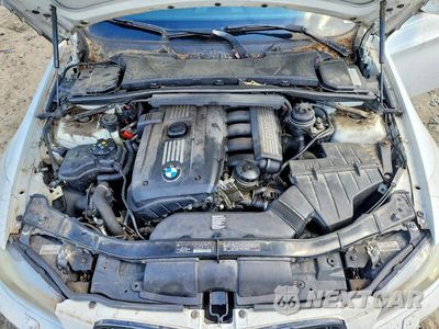 Zdjęcie 11 z 12 samochodu: 2011 BMW 328 XI SULEV VIN:WBAPK5G59BNN80651 - miniatura