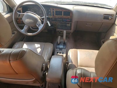 Zdjęcie 8 z 13 samochodu: 1995 TOYOTA 4RUNNER SR5 V6 VIN:JT3VN39W4S0171406 - miniatura