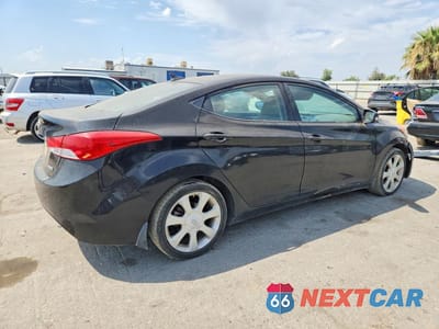 Trzecie zdjęcie samochodu z tyłu: 2013 HYUNDAI ELANTRA LIMITED VIN:KMHDH4AE2DU686970 - miniatura