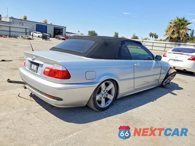 Trzecie zdjęcie samochodu z tyłu: 2004 BMW 325 CI VIN:WBABW33464PL28458 - miniatura